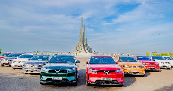 PGS. TS Trần Đình Thiên: “Số 1” của VinFast là cột mốc đáng tự hào của người Việt