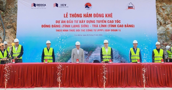 Cao Bằng: Thông hầm đầu tiên trên cao tốc Đồng Đăng - Trà Lĩnh