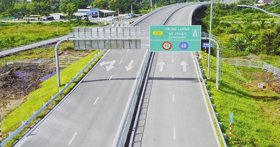 Đầu tư CII muốn tham gia dự án mở rộng cao tốc TP. HCM - Trung Lương - Mỹ Thuận