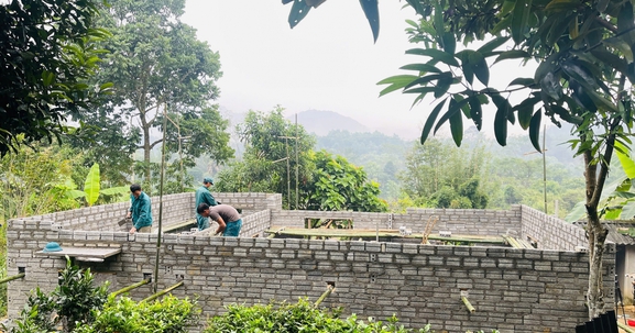 Hà Giang xóa hơn 160 nhà tạm, nhà dột nát trong 15 ngày