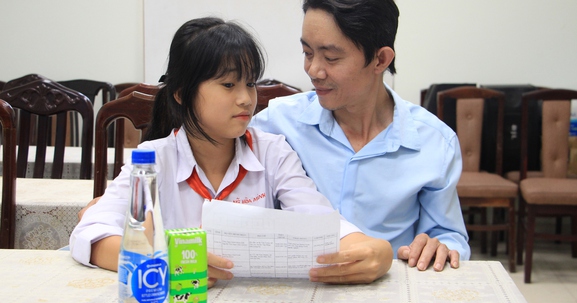 1300 bệnh nhân khó khăn được hỗ trợ mổ tím và mắt từ Vinamilk