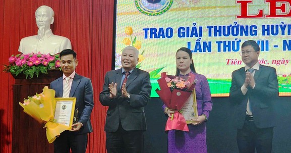 Phóng viên Reatimes nhận “Giải thưởng Huỳnh Thúc Kháng” huyện Tiên Phước 2024