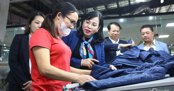 Lãnh đạo tỉnh Thái Nguyên thăm, động viên doanh nghiệp dịp đầu Xuân