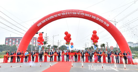 Tuyên Quang: Khánh thành Dự án đường trục phát triển đô thị từ thành phố đi trung tâm huyện Yên Sơn