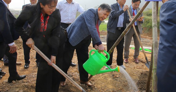 Chủ tịch VNREA tham dự Lễ phát động "Tết trồng cây đời đời nhớ ơn Bác Hồ" tại Bắc Giang