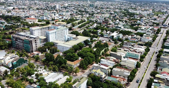 Quảng Ngãi: Xây dựng, phát triển các khu đô thị, dịch vụ công nghiệp