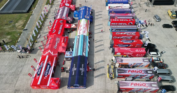 Những hình ảnh đầu tiên của đội đua F1H2O Bình Định - Việt Nam tại Grand Prix of Indonesia