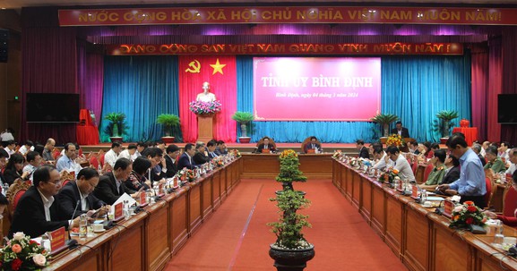 Chủ tịch Quốc hội Vương Đình Huệ: Bình Định cần bứt phá hơn trong những năm tới