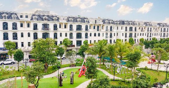 Nhà đầu tư “đổi món” sang bất động sản khi giá nhà liên tục leo dốc