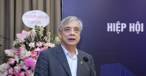 PGS.TS. Trần Đình Thiên: "VNREA đã liên kết chặt chẽ với đội ngũ chuyên gia tạo nên sức mạnh cộng hưởng hỗ trợ thị trường"