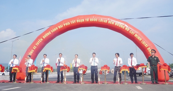 Thông xe đường vành đai phía Tây TP. Đà Nẵng