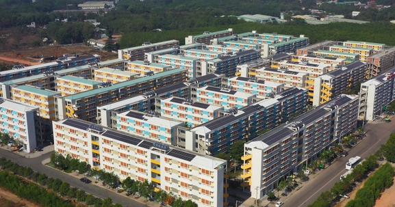 Nhiều doanh nghiệp chuyển hướng  "bắt tay" làm nhà ở cho người thu nhập thấp