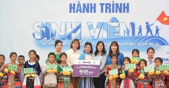 Vinamilk: Nỗ lực nhiều hơn để mọi trẻ em được uống sữa
