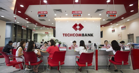 Techcombank tiên phong chuyển đổi tài chính số, nâng tầm trải nghiệm liền mạch và bảo mật của người dân