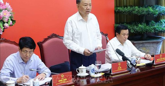 Chủ tịch nước Tô Lâm chủ trì phiên họp thứ ba Ban chỉ đạo Tổng kết 40 năm đổi mới