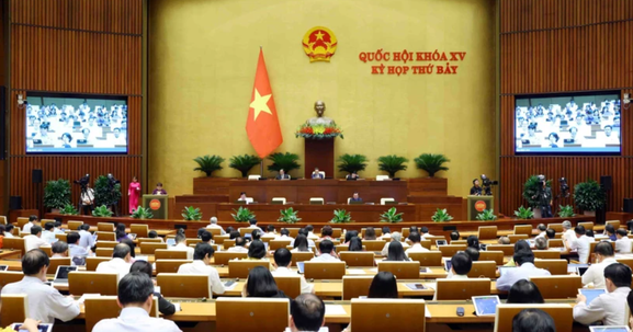 Hôm nay, Quốc hội bàn thảo về đường cao tốc Bắc - Nam, dự án Luật Công chứng