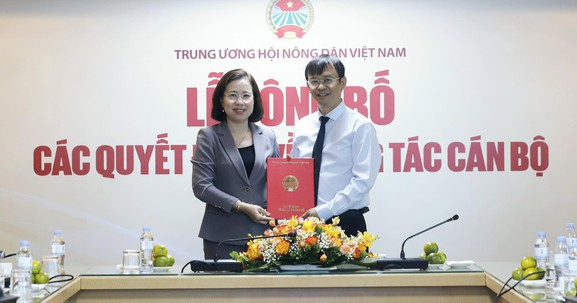 Nhà báo Nguyễn Văn Hoài làm Tổng Biên tập Báo Nông thôn Ngày nay/Điện tử Dân Việt