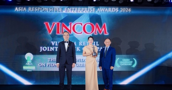 Vincom Retail liên tiếp nhận 2 giải thưởng danh giá, khẳng định vị thế dẫn đầu ngành bất động sản bán lẻ Việt Nam