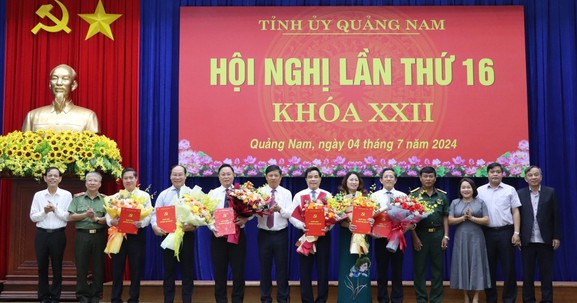 Quảng Nam: Thủ tướng chuẩn y chức vụ Chủ tịch UBND tỉnh đối với ông Lê Văn Dũng