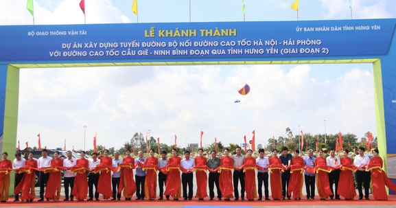 Thủ tướng dự lễ khánh thành tuyến đường nối 2 cao tốc Hà Nội - Hải Phòng và Cầu Giẽ - Ninh Bình