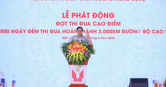 Thủ tướng phát động cao điểm thi đua 500 ngày đêm hoàn thành 3.000km đường bộ cao tốc