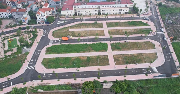 Sớm ban hành chính sách thuế để ngăn "vấn nạn" đầu cơ, đẩy giá bất động sản