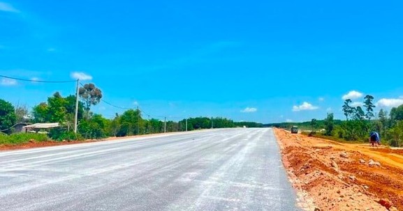 Đường nối Quảng Bình với Quảng Trị dự kiến hoàn thành vào dịp 30/4/2025