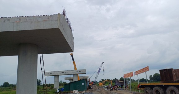 Đồng Tháp: Nhiều gói thầu do Ban QLDA Công trình Giao thông tỉnh làm chủ đầu tư có tỷ lệ tiết kiệm ngân sách "cực thấp"