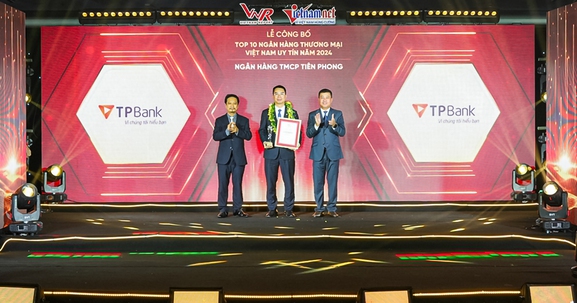 TPBank giữ vững vị trí trong Top 10 ngân hàng Việt Nam uy tín