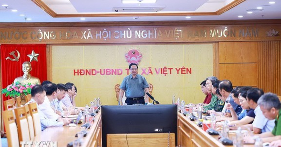 Thủ tướng Phạm Minh Chính chủ trì họp trực tuyến chỉ đạo ứng phó mưa lũ