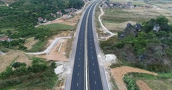 Thống nhất nghiên cứu triển khai đầu tư cao tốc Nha Trang - Đà Lạt theo phương thức PPP