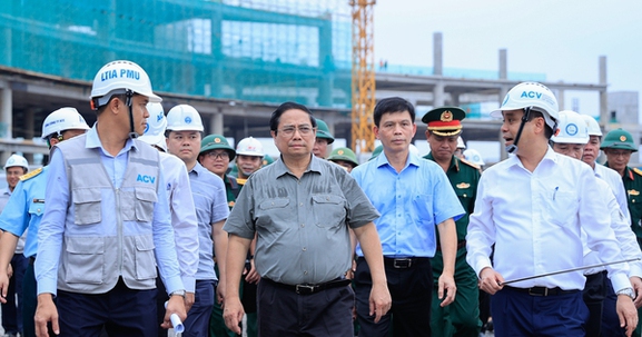 Thủ tướng: Đẩy nhanh tiến độ, cơ bản hoàn thành sân bay Long Thành vào cuối năm 2025