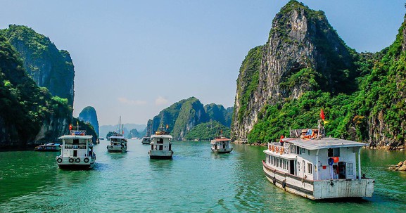 Di sản thiên nhiên thế giới được UNESCO công nhận tại Việt Nam đón 12.500 lượt khách tham quan trong 2 ngày đầu năm