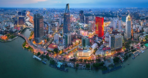 Chạm ngưỡng 1,8 triệu tỷ đồng, thành phố đông dân nhất Việt Nam trở thành địa phương giàu nhất cả nước