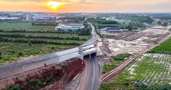 Cao tốc Biên Hòa - Vũng Tàu đã được tỉnh giàu bậc nhất Việt Nam bàn giao hơn 250ha mặt bằng