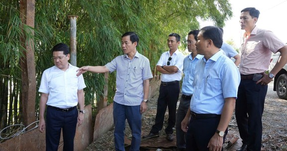 TP. Huế: Kiểm tra tình hình sạt lở bờ sông Bồ
