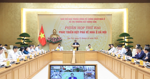 Thủ tướng Phạm Minh Chính: Thúc đẩy phát triển thị trường bất động sản trên tinh thần "làm thật, hiệu quả thật và nhân dân được hưởng thụ thật"