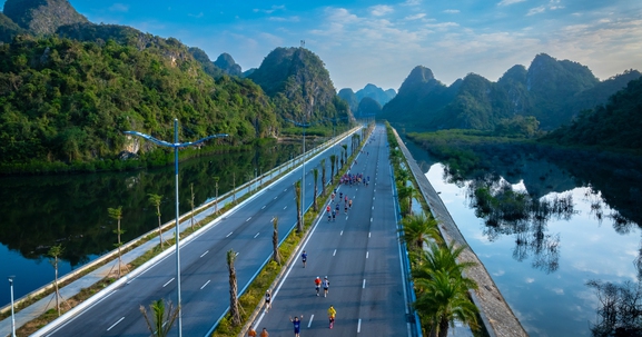 Quảng Ninh: Giải Marathon Quốc tế Di sản Hạ Long được nhận Nhãn Thế giới