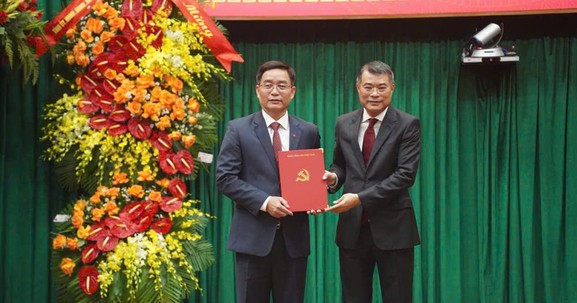 Bộ Chính trị điều động, chỉ định Bí thư TP. Huế, TP. Đà Nẵng, tỉnh Quảng Trị và tỉnh Đắk Lắk