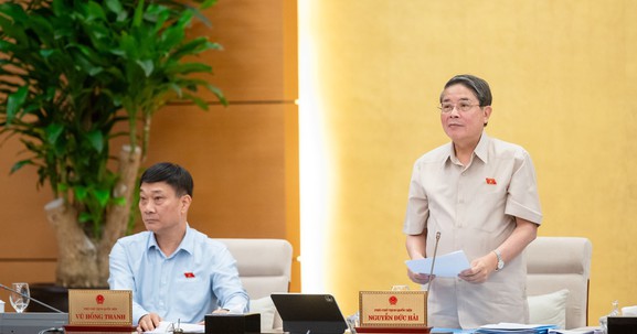 Thông qua Nghị quyết về điều chỉnh mức giảm trừ gia cảnh của thuế thu nhập cá nhân