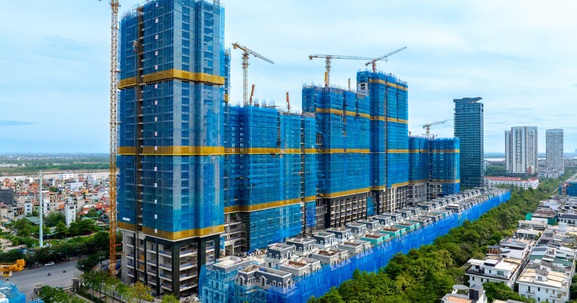 Soi tiến độ hai dự án hàng hiệu Noble Crystal của Sunshine Group tại Hà Nội