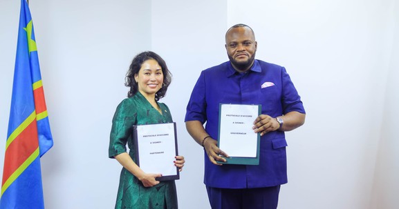 Congo & Vingroup ký MoU phát triển đô thị & giao thông xanh