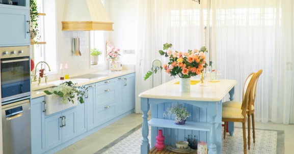 Ngôi nhà cổ tích giữa lòng thành phố đáng sống nhất Việt Nam: Căn bếp ngập nắng ấn tượng bên trong không gian 100m2