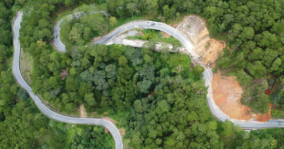 Khẩn cấp sửa chữa cung đèo hiểm trở thường xuyên xảy ra sạt lở dẫn vào 'tiểu Paris' của Việt Nam