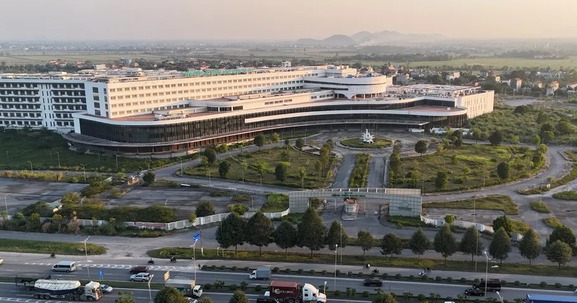 Sắp khánh thành 2 bệnh viện hạng đặc biệt chỉ cách Hà Nội 60km