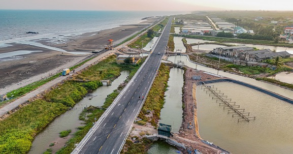 Tỉnh Ninh Bình sắp xây dựng tuyến đường 7.000 tỷ xuyên qua 7 xã phường, kết nối rừng và biển