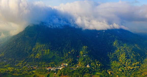 Phát triển ngọn núi cao thứ 2 Nam Bộ thành không gian du lịch - tâm linh