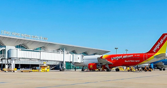 Chưa đầy một tuần nữa, Việt Nam sẽ khai thác trở lại một sân bay quốc tế, thu phí ô tô không dùng tiền mặt