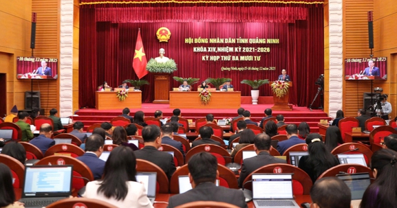 Quảng Ninh: Khai mạc Kỳ họp 34 - kỳ họp thường lệ cuối năm 2025