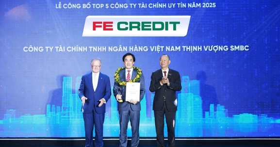 FE Credit ghi dấu ấn với loạt giải thưởng